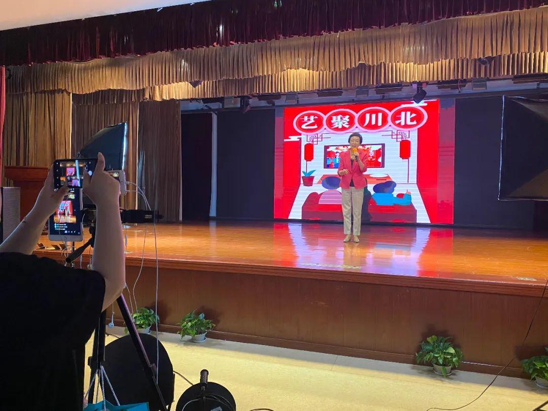 滑稽演員劉敏,滑稽演員劉敏，在笑聲與自然美景中的心靈之旅