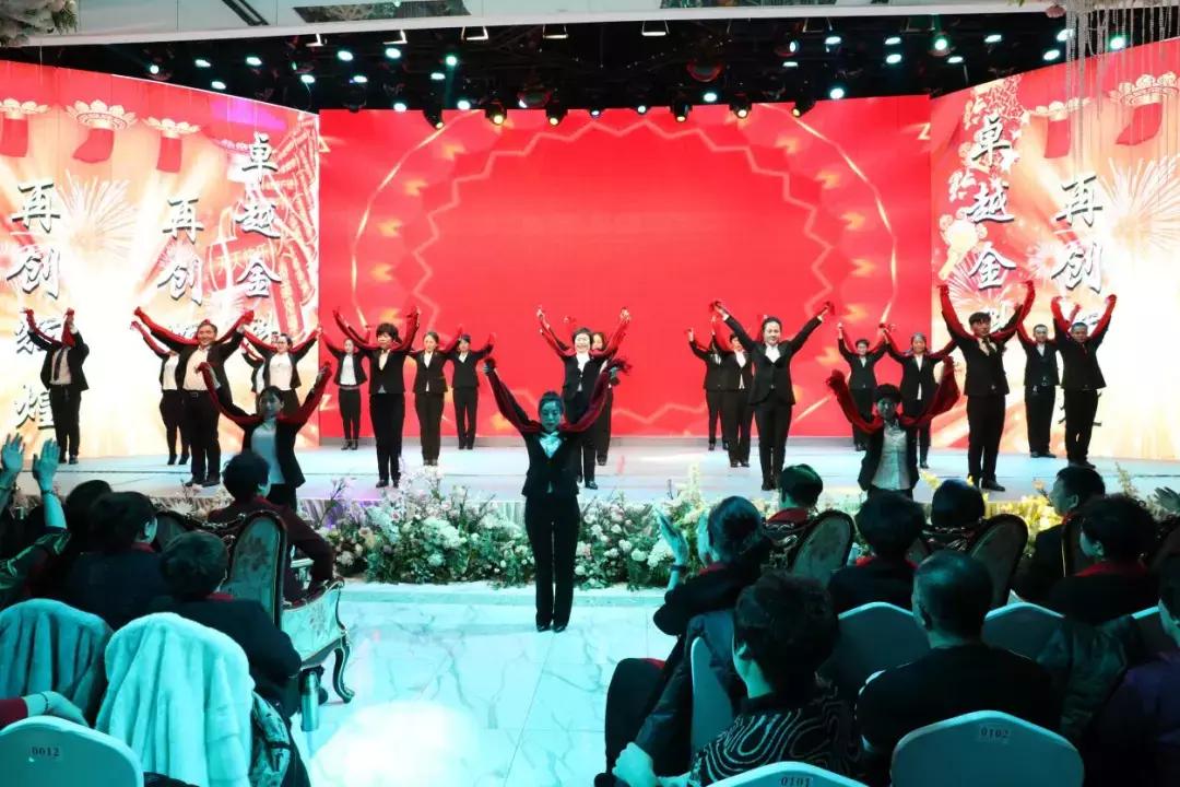 金科偉業(yè)獎(jiǎng)金政策揭秘，小巷寶藏與特色小店魅力探索！
