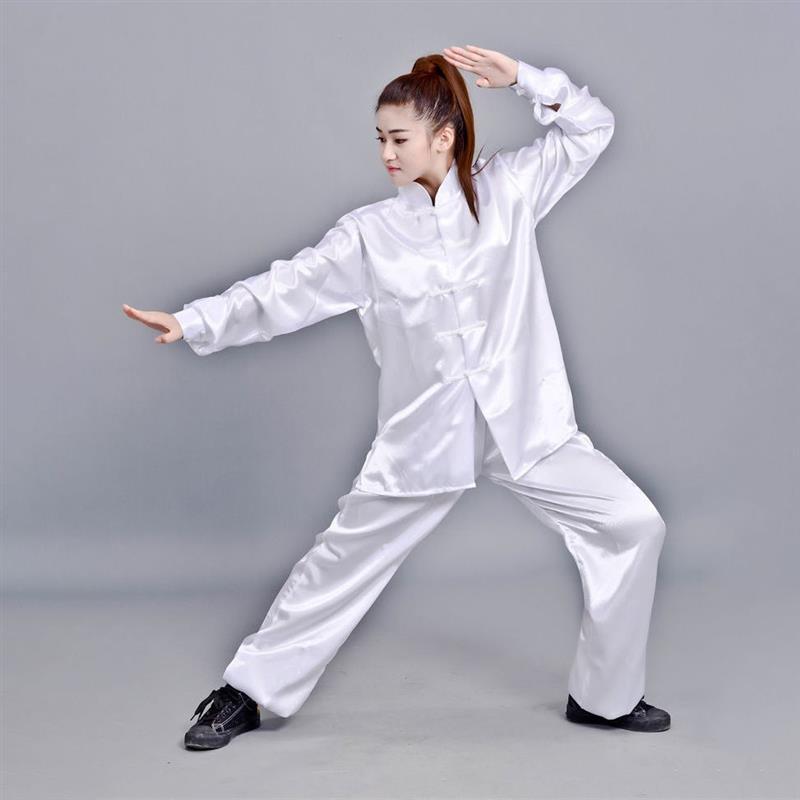 時代變遷下的武術(shù)裝備革新，最新練功服亮相