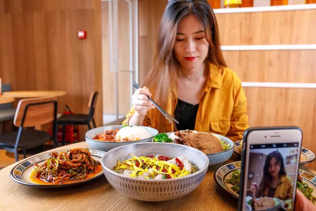 金拱門最新動(dòng)態(tài)，學(xué)習(xí)變革，自信助力夢(mèng)想實(shí)現(xiàn)